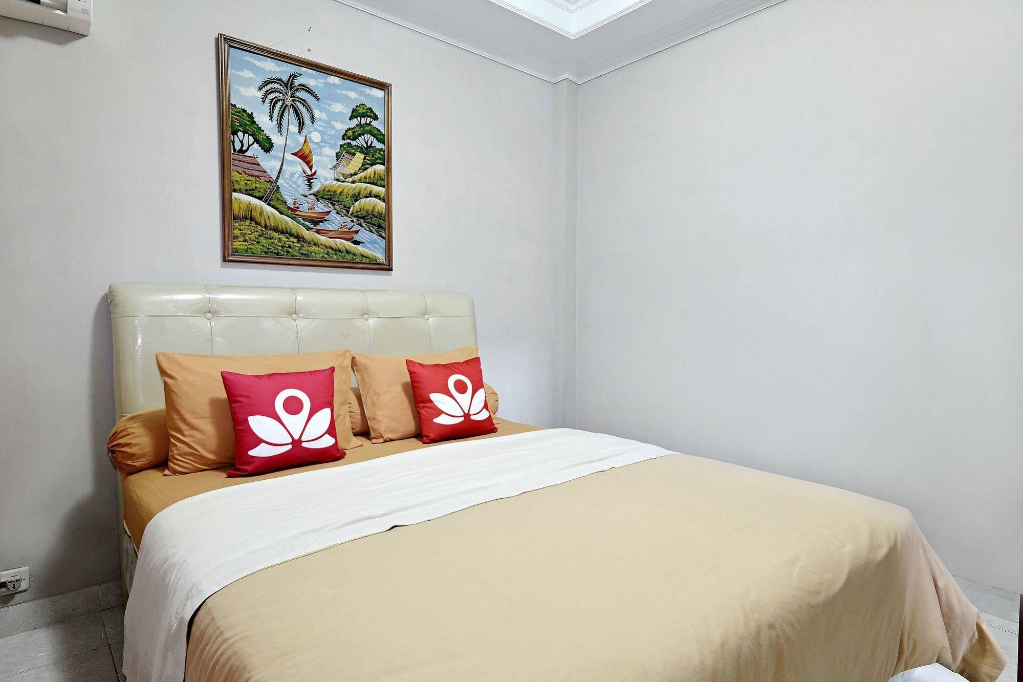 Zen Rooms Sabana Urip Sumoharjo Джокякарта Екстериор снимка